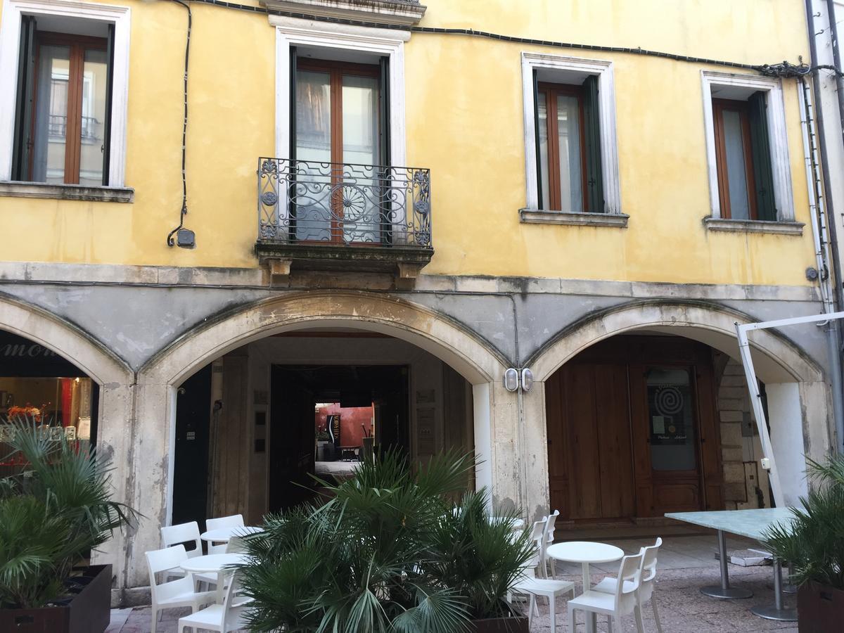 B&B Via Garibaldi 로니고 외부 사진